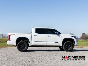 Toyota Tundra Side Steps - Power Running Boards - Rough Country - E-Boards - Crewmax